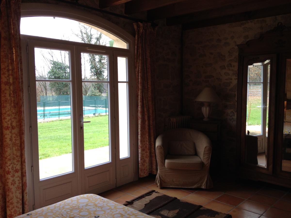 Bed and Breakfast La Maison De Papassus à Montpeyroux  Chambre photo