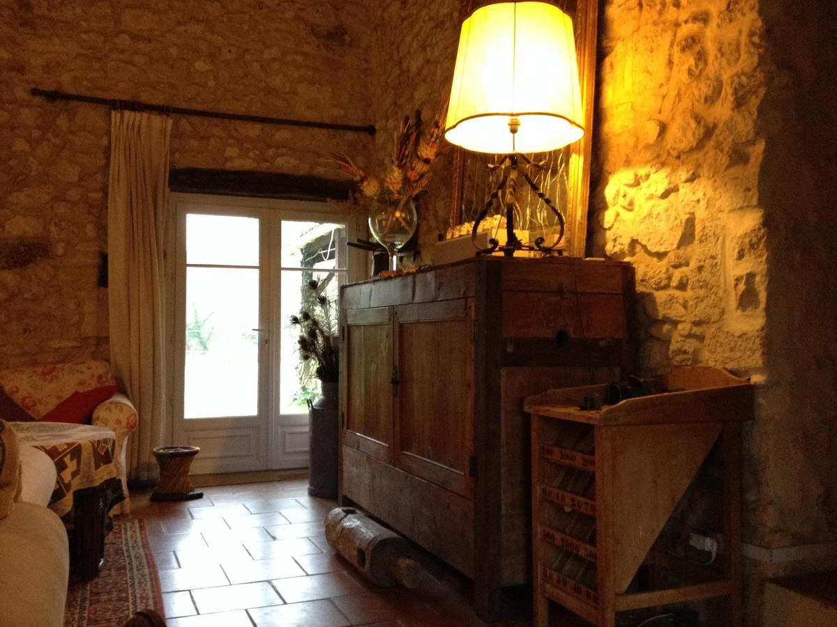 Bed and Breakfast La Maison De Papassus à Montpeyroux  Extérieur photo